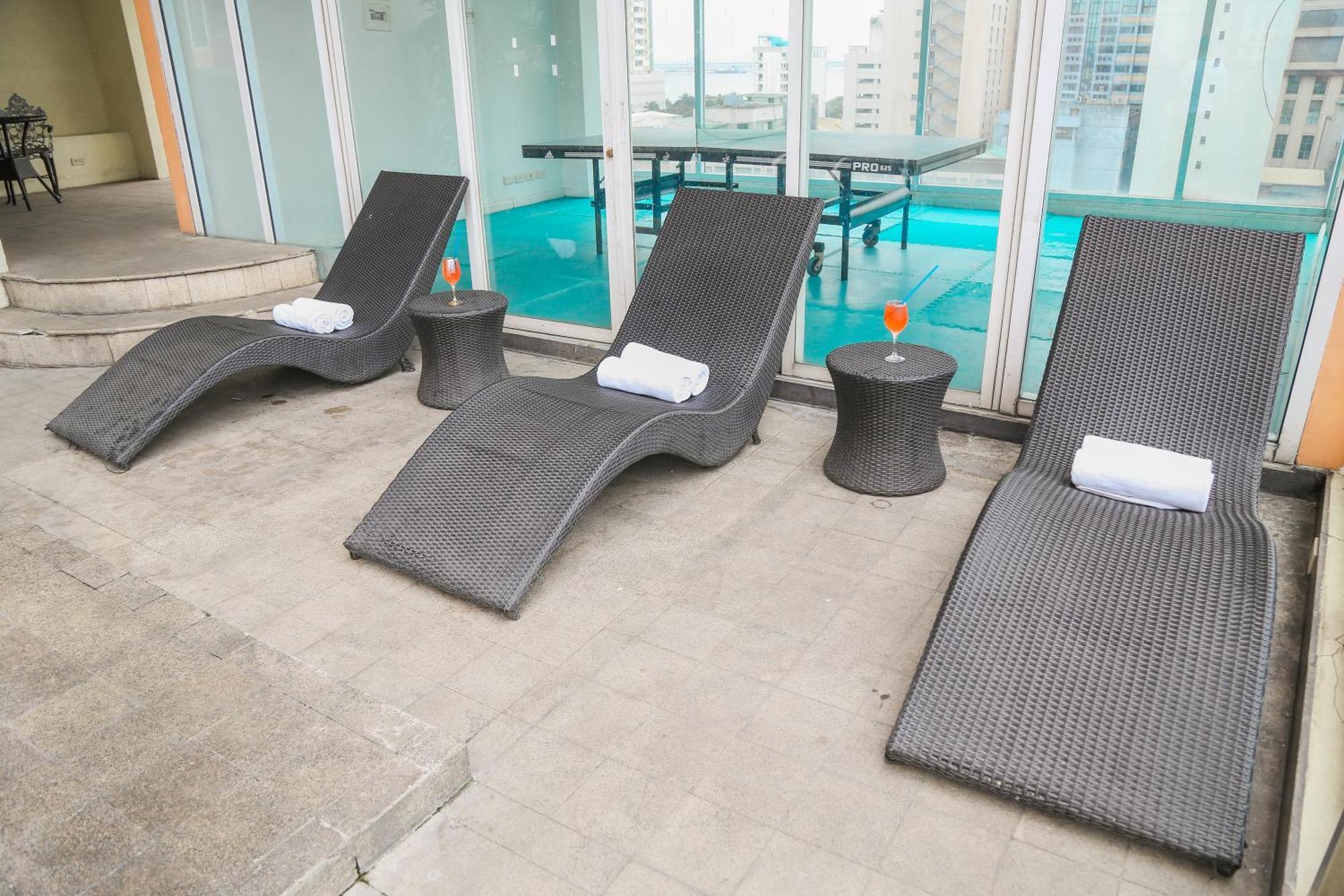 Pacific Bay Grand Suites Manila Exterior photo