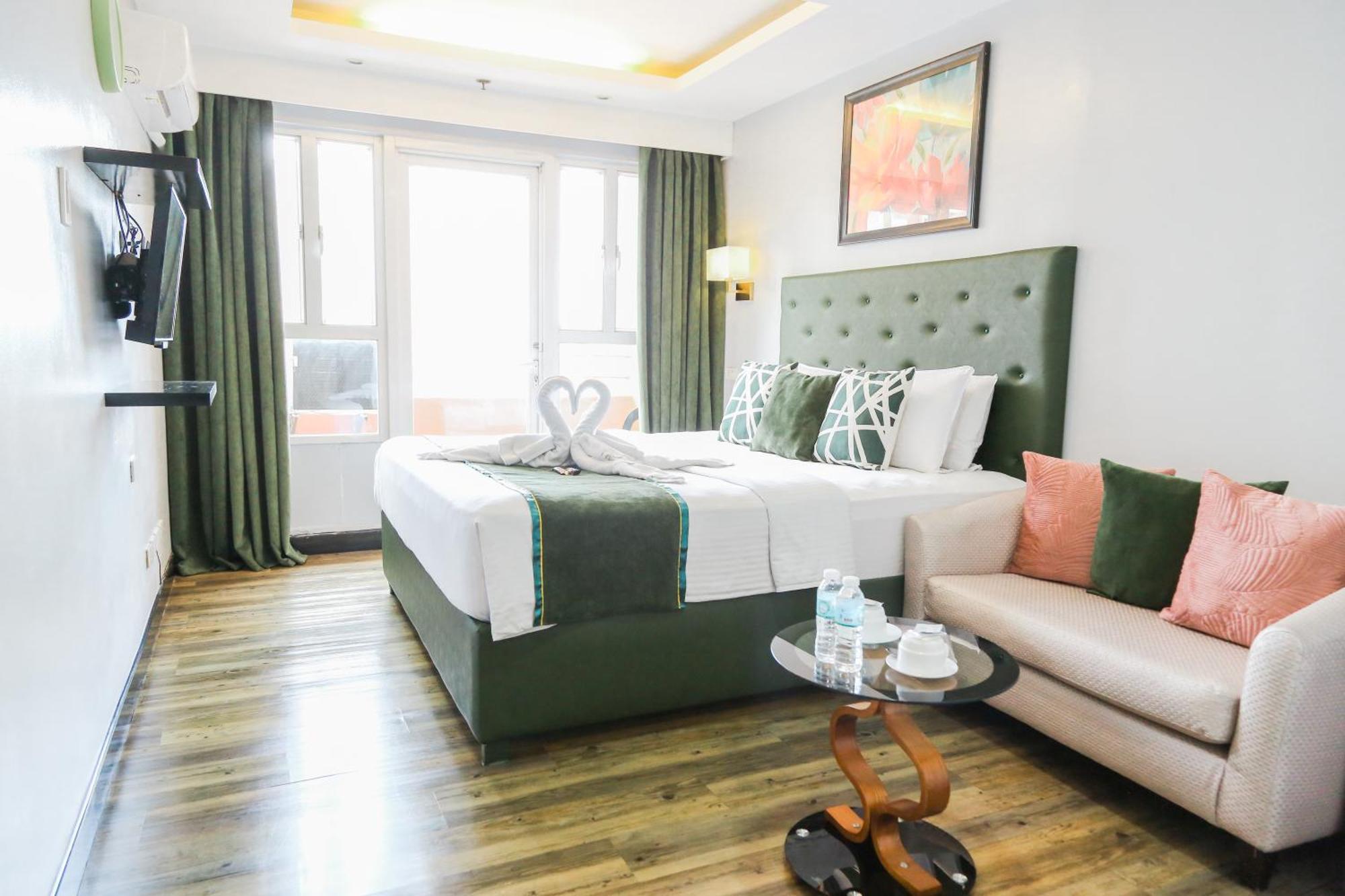 Pacific Bay Grand Suites Manila Exterior photo